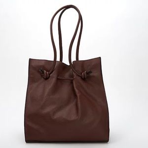 Vince Camuto Evona Tote
